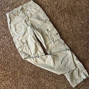 Like new - American Eagle Cargo Pants